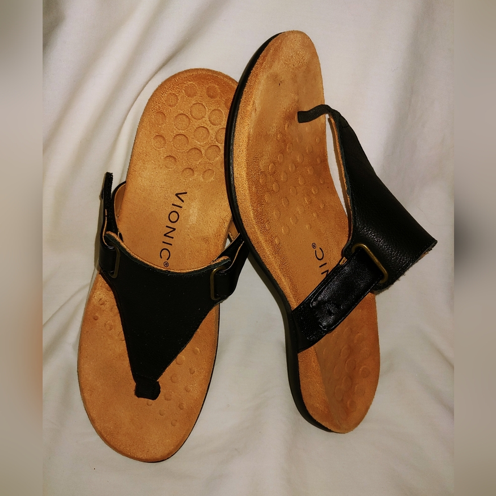 Vionic Sandals - image 4